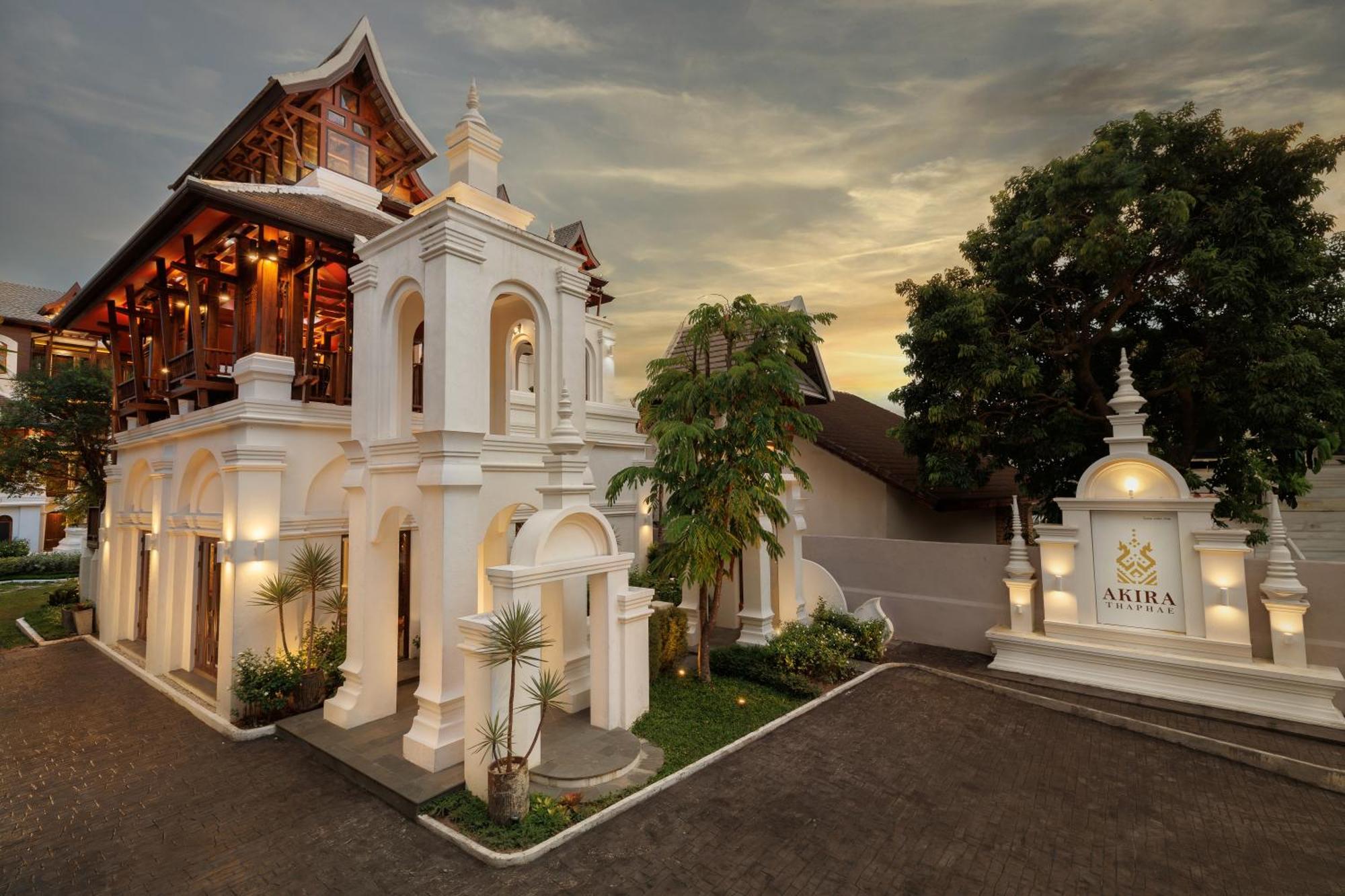 Akira Thaphae Hotel Chiang Mai Zewnętrze zdjęcie